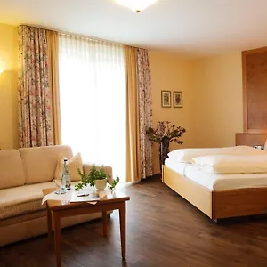 Hotel & Restaurant Dornweiler Hof, Illertissen